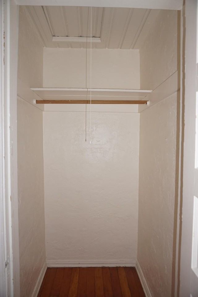 1141 Adams - Photo 3 of 11