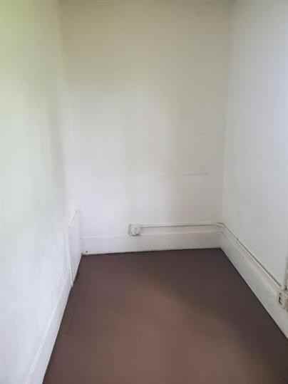 216 1/2 washington street - Photo 3 of 9