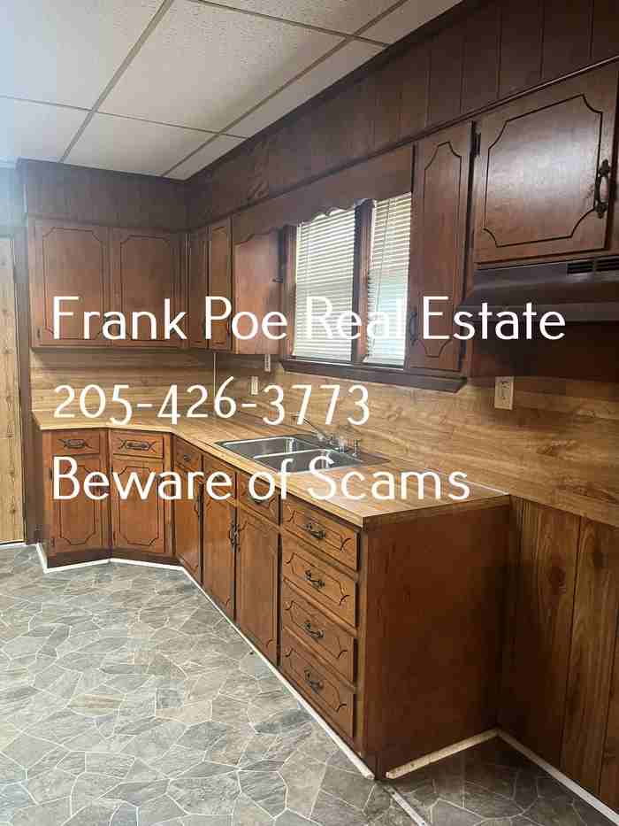 900 Avenue I - Photo 3 of 8