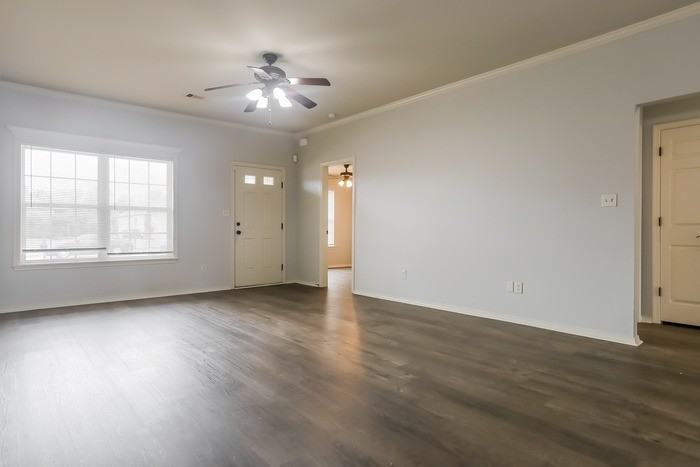 12201 Amaranth Dr - Photo 3 of 10