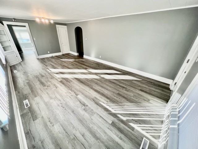 907 E Broadway St #1 - Photo 5 of 11
