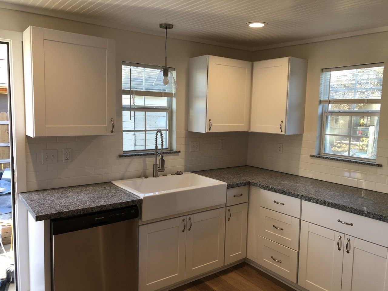 813 Fillmore St #NA - Photo 2 of 10