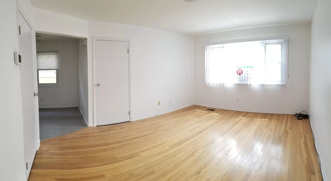 230 Bergen St #2 - Photo 3 of 6