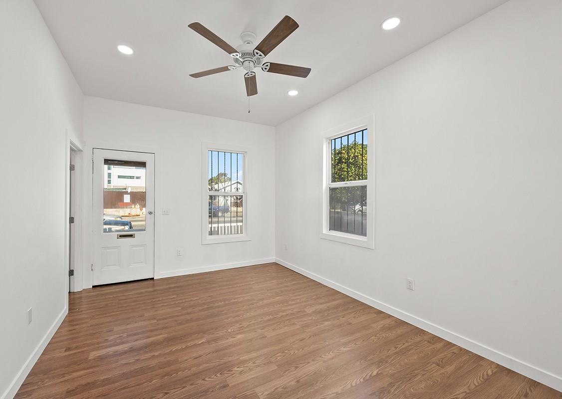2653 Newton Ave #1 - Photo 2 of 10