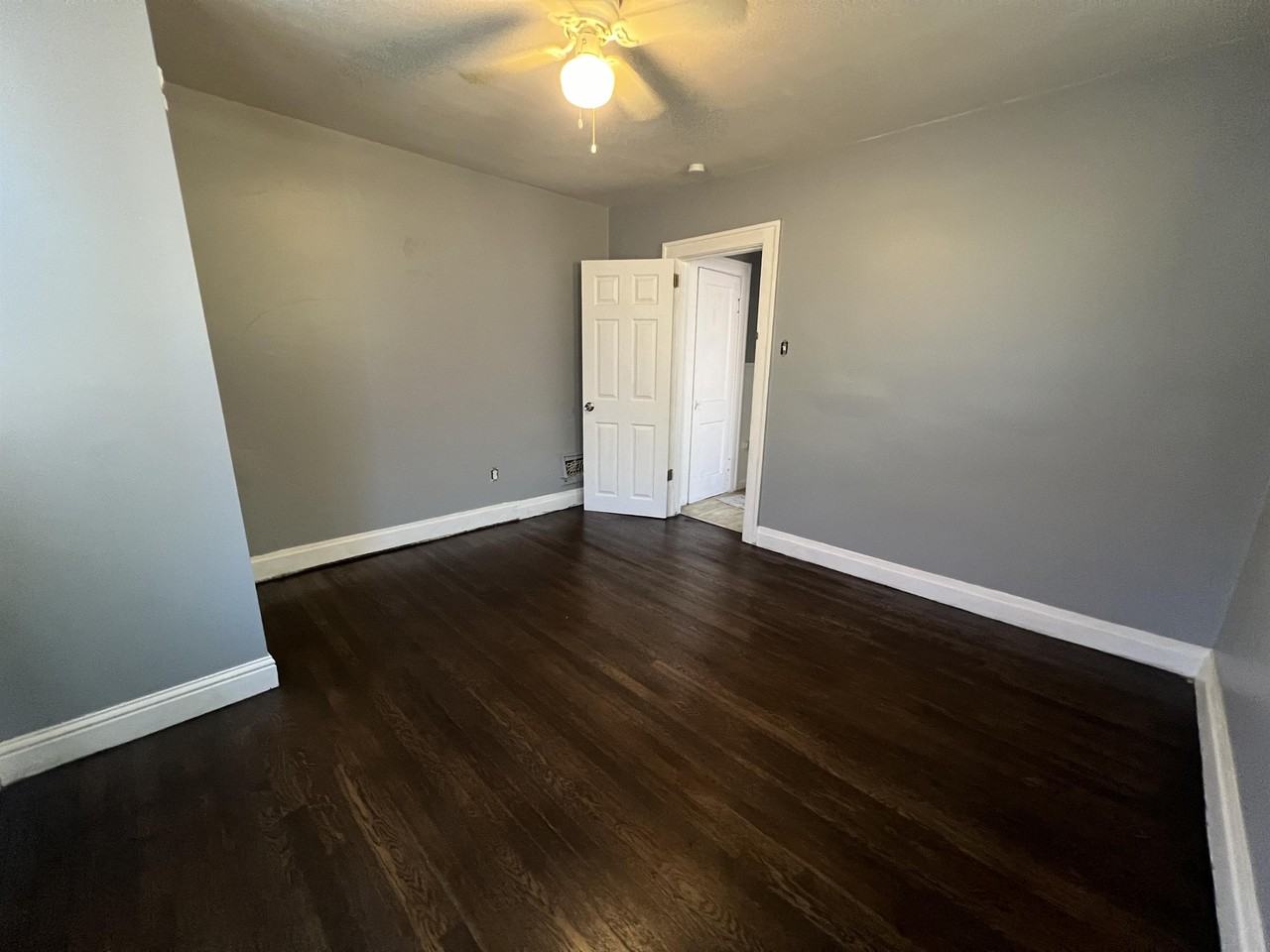 1260 Gimblin St #1 - Photo 5 of 11