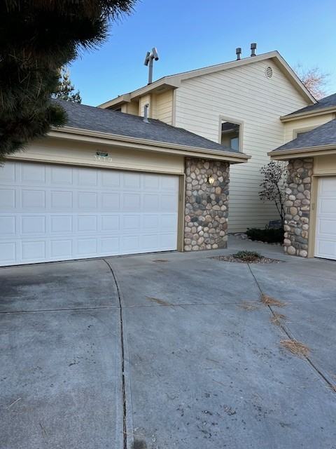 3670 Point Dr #1 - Photo 3 of 31