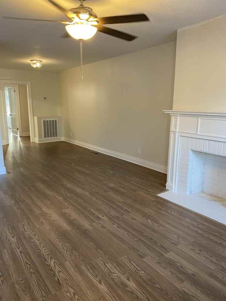 311 20th St S #1 - Photo 3 of 23