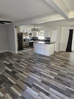 featured image of 900 Circleview Dr #1