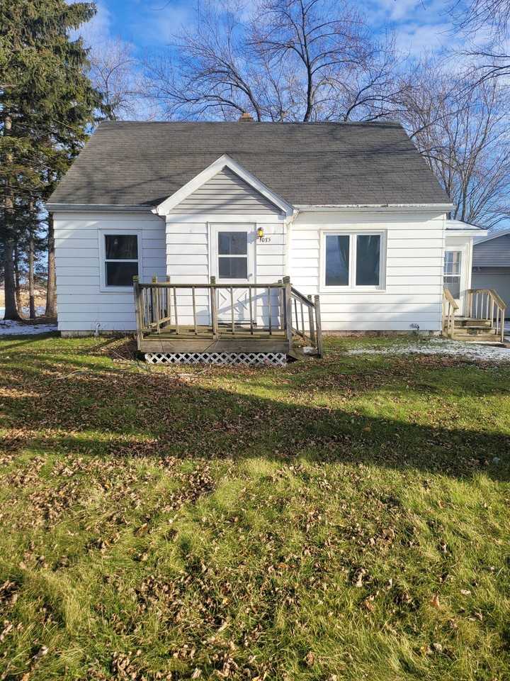 1073 Phillips Rd 1073, Green Bay, WI 54311 4 Bedroom House for 2,195