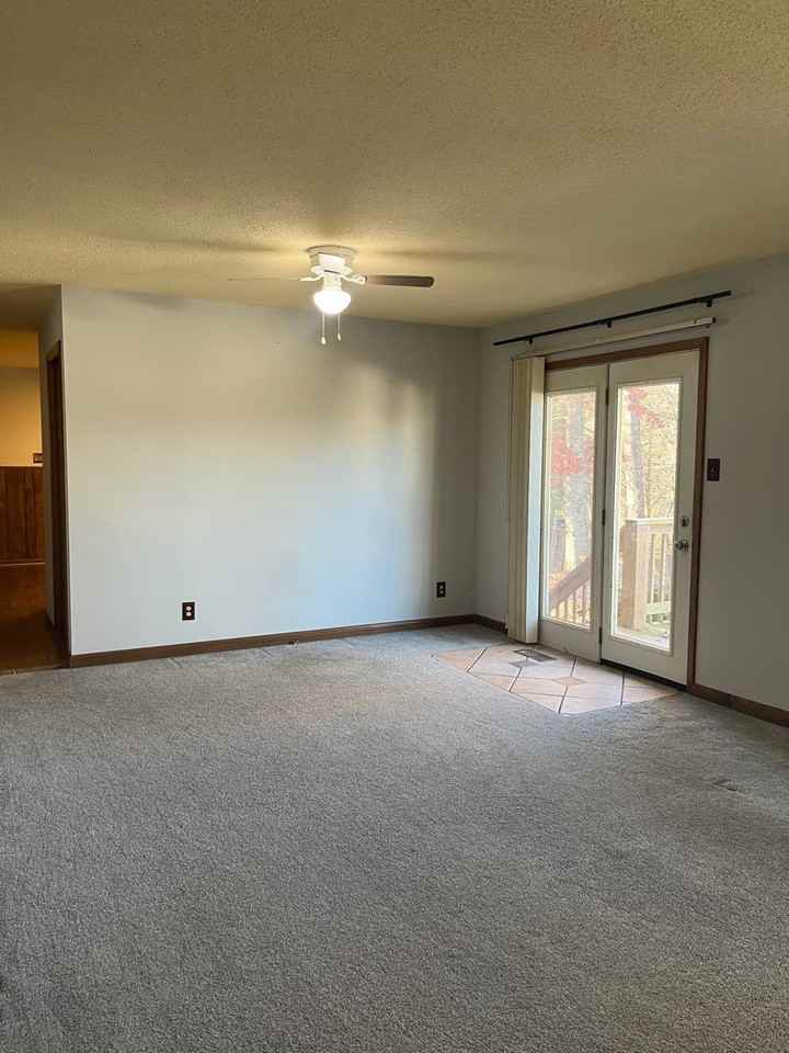 1452 Buxton Drive - Photo 4 of 18