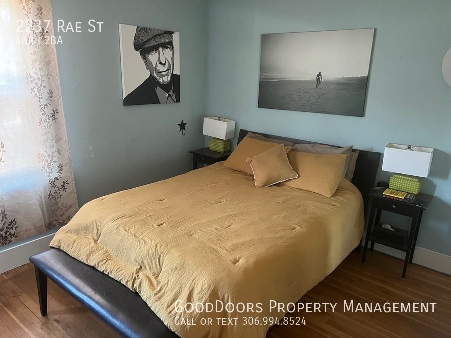 2237 Rae St - Photo 2 of 11