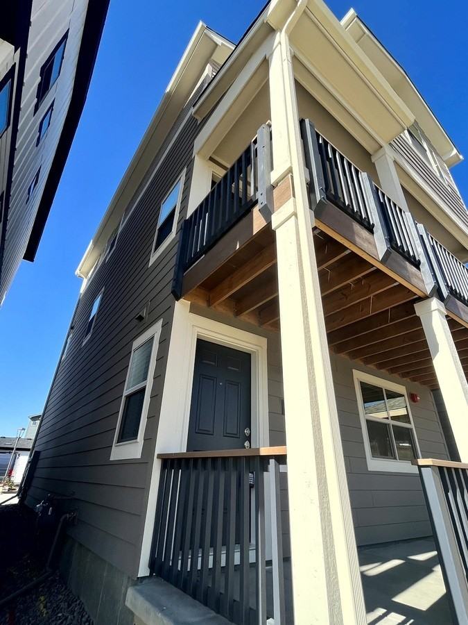 142 Mesa Way - Photo 2 of 27