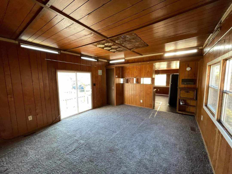 40 Lake Rd - Photo 2 of 7