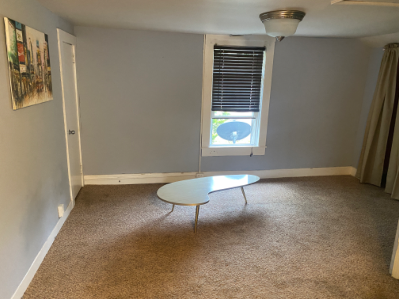 7606 7 Mile Ln #B - Photo 3 of 4