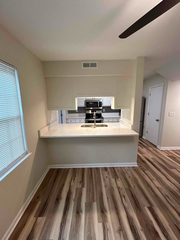 1023 Hunters Trce - Photo 4 of 18