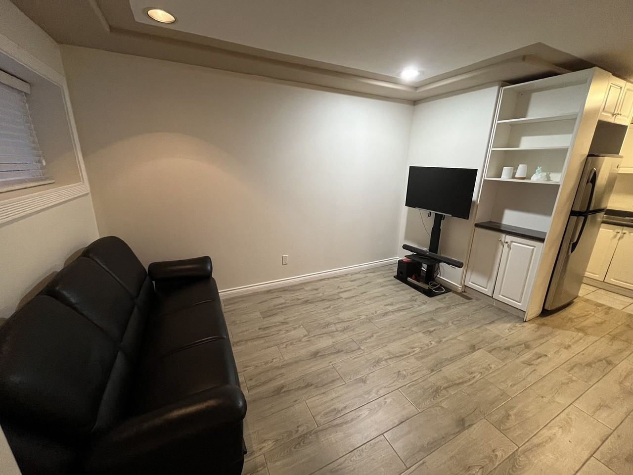 Chesham Ave & Burke St - Photo 3 of 12