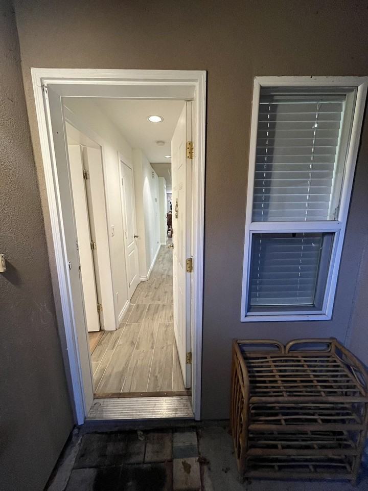 Chesham Ave & Burke St - Photo 5 of 12