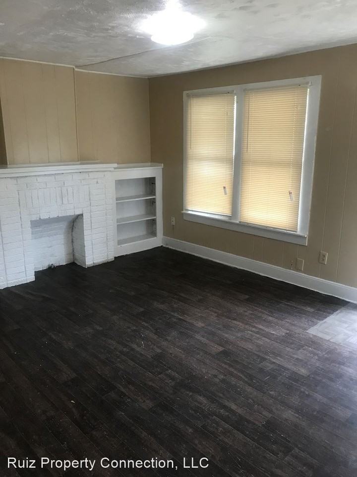 3405 - 07 Ave E - Photo 2 of 6