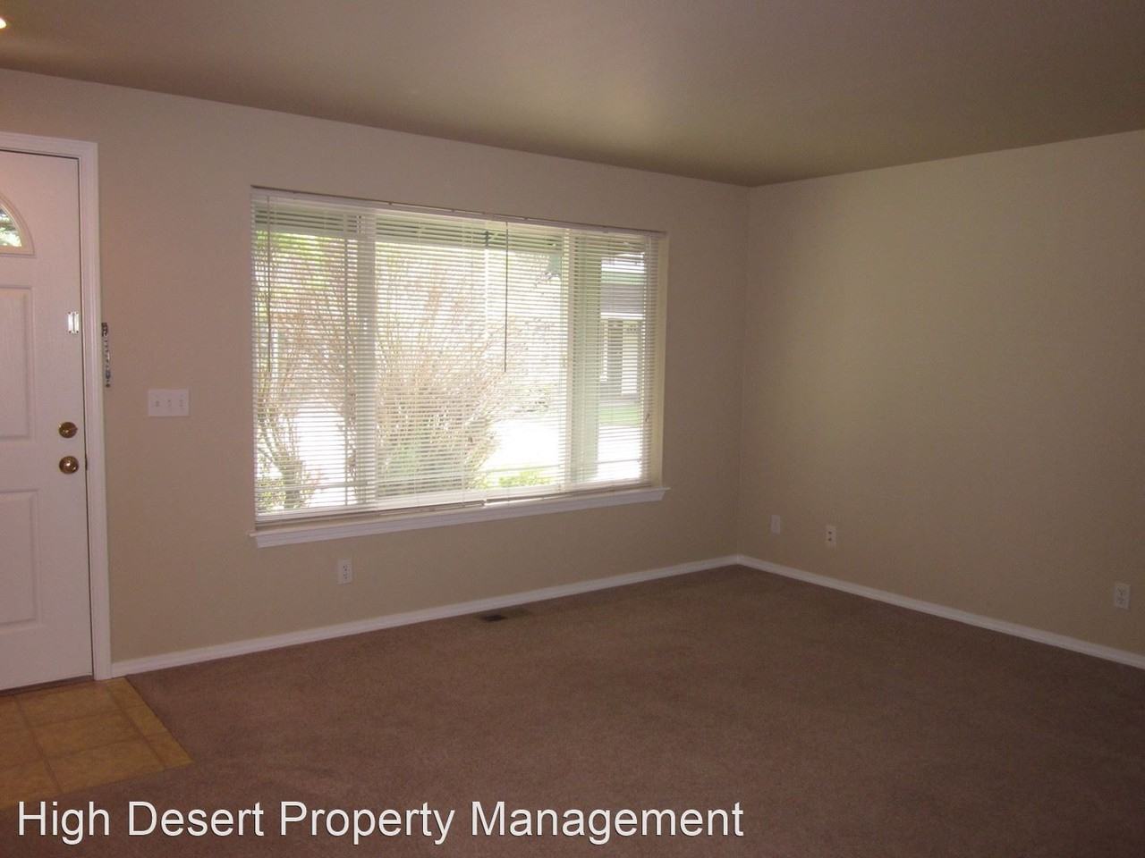 2240-2256 SW Umatilla - Photo 2 of 7