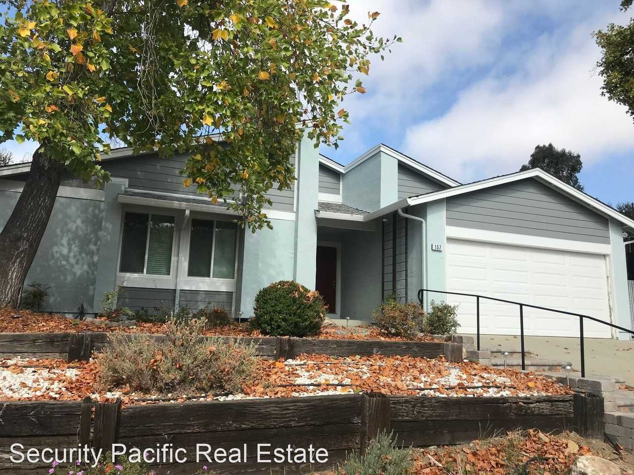 157 Violet Rd - Photo 2 of 36