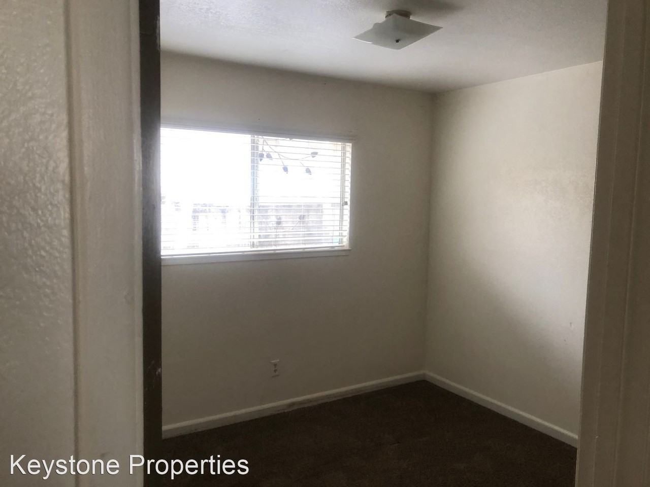 Vermont Ave. - Photo 3 of 11