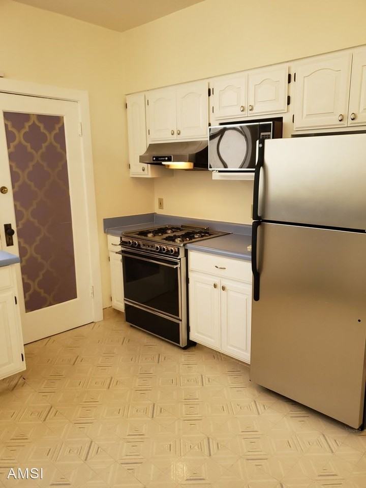 45 Dorland St #4 - Photo 2 of 13