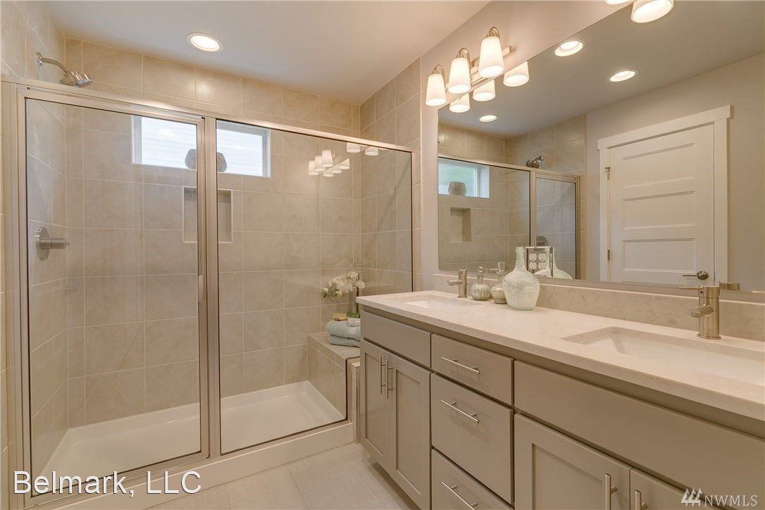 18901 12th Pl W - Photo 3 of 9