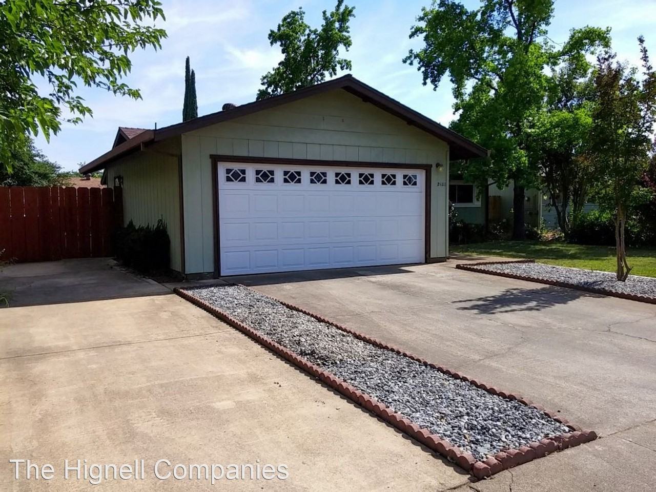 2453 Capella St - Photo 2 of 19