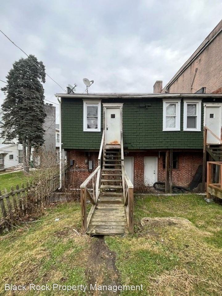 198/200 1-5 1st Street - Photo 2 of 10