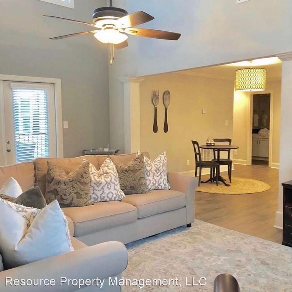 535 Forrest Avenue - Photo 2 of 4