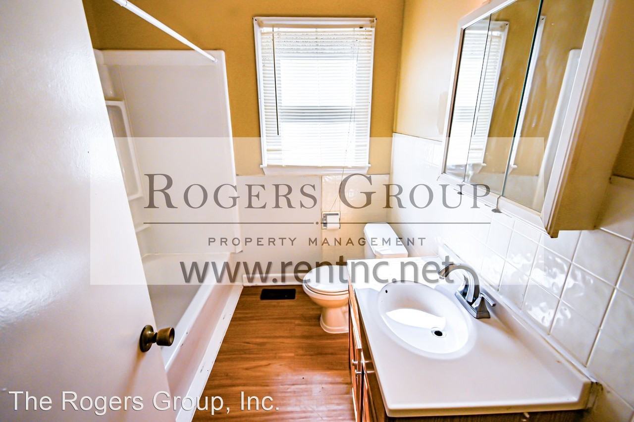 1702 Willow Ln - Photo 3 of 8