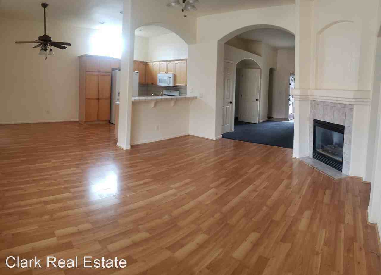 209 Bartmess Blvd - Photo 2 of 43