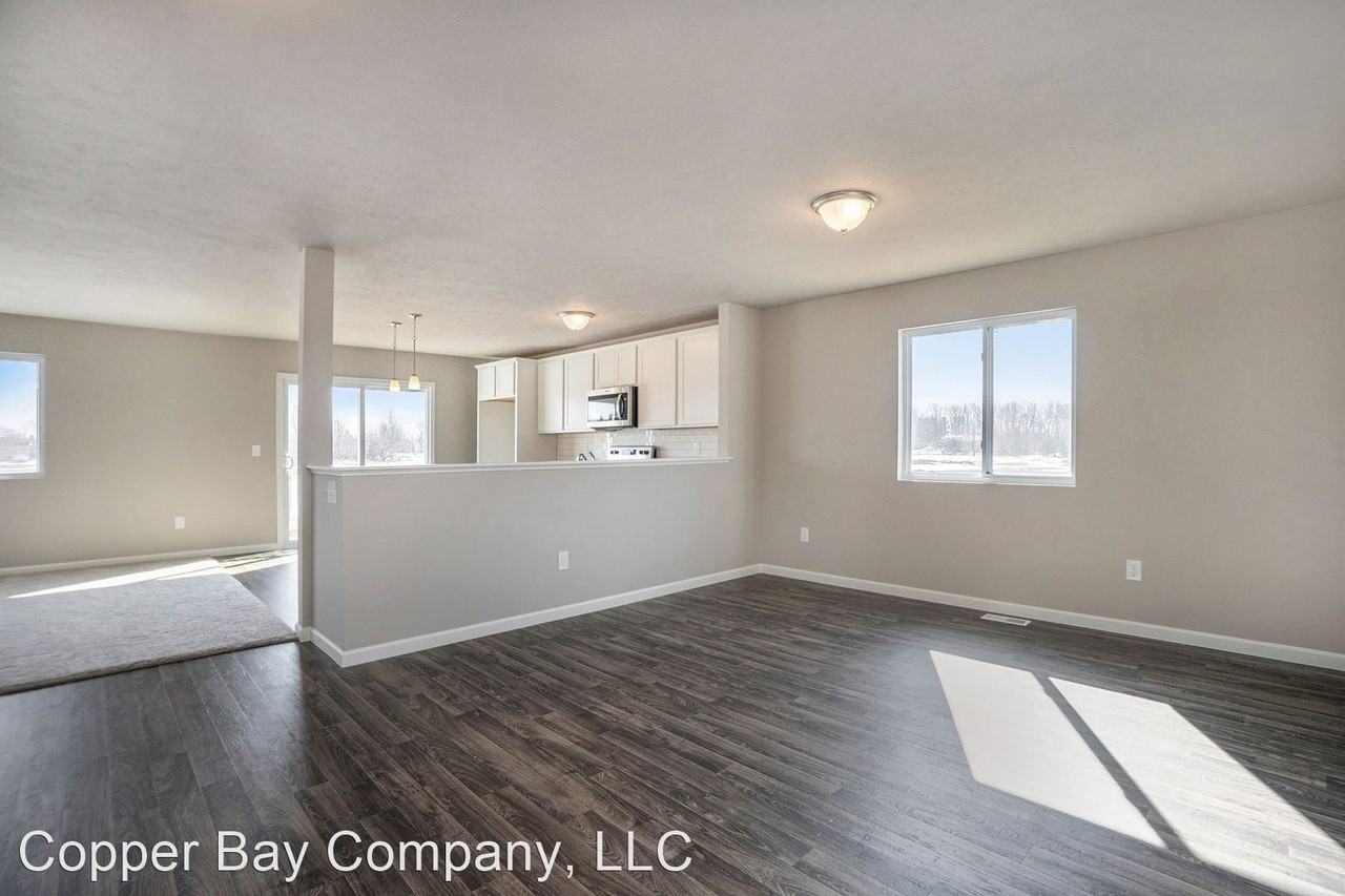 10047 Whitetail Ln - Photo 3 of 28