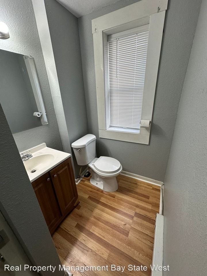 691-693 State St - Photo 3 of 14