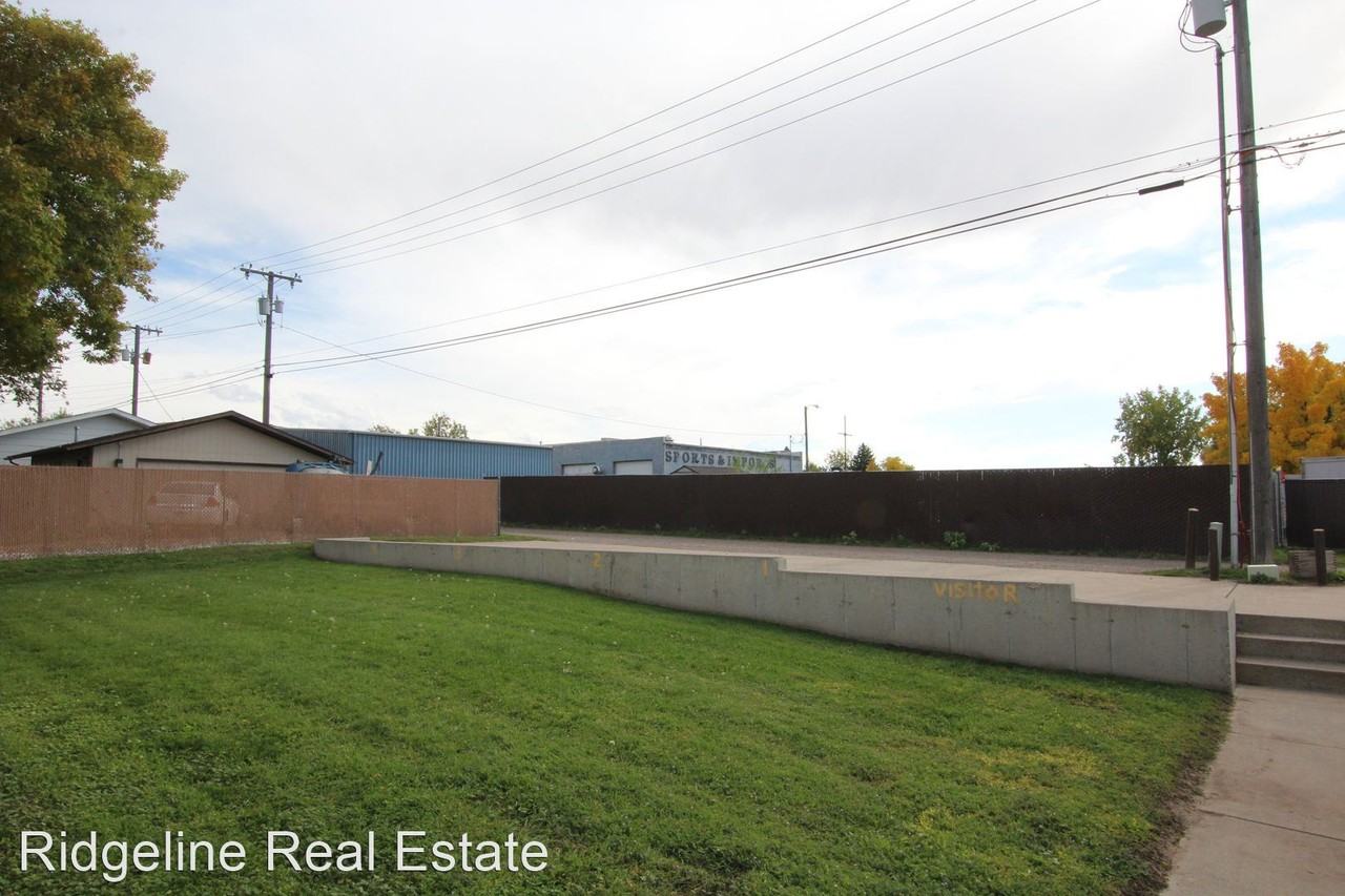 4424 3rd Avenue North - Photo 2 of 12