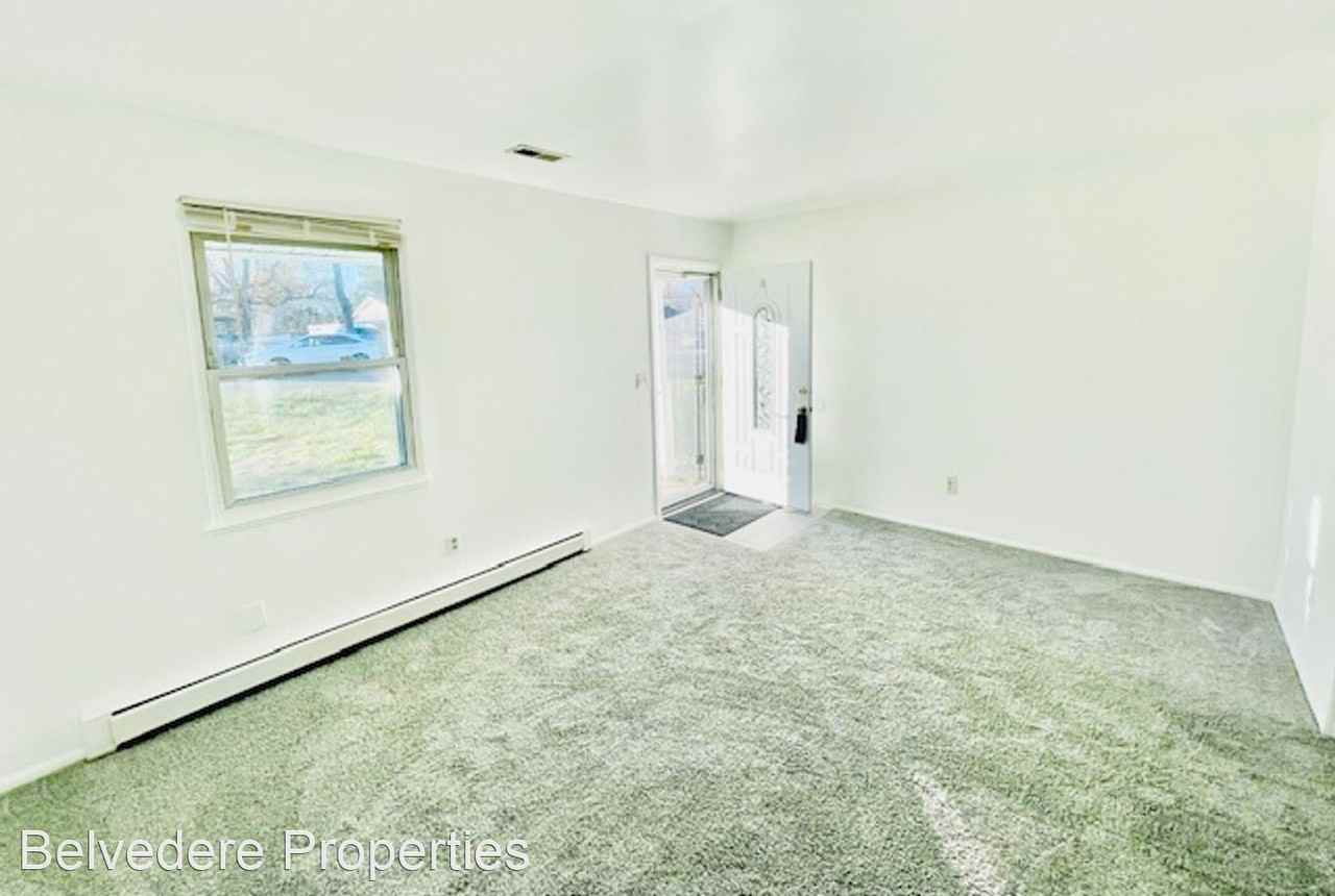 3005 Kilkenny Ave - Photo 3 of 22
