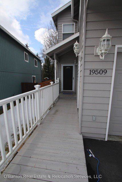 19509 Highland Ridge Dr - Photo 3 of 31