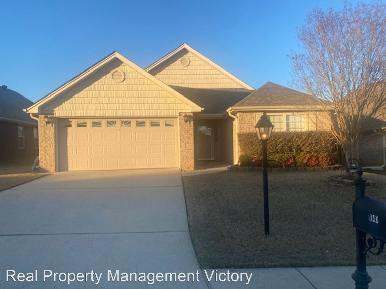 1043 Lexington Dr, Moody, AL 35004 3 bedroom House Rental Zumper