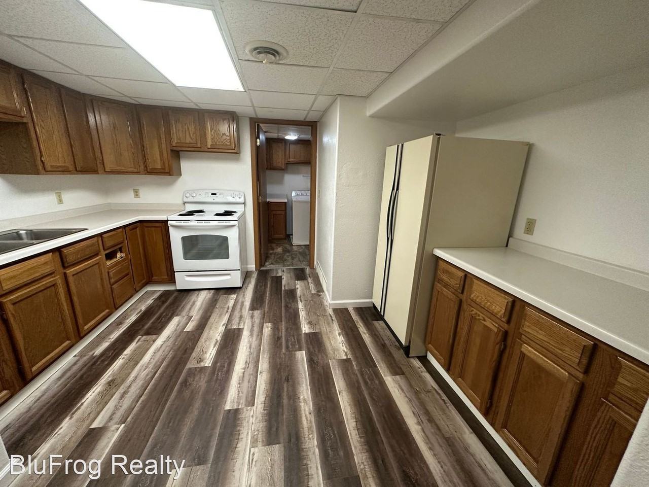 647/649(A&B) 8th Ave SW - Photo 3 of 9