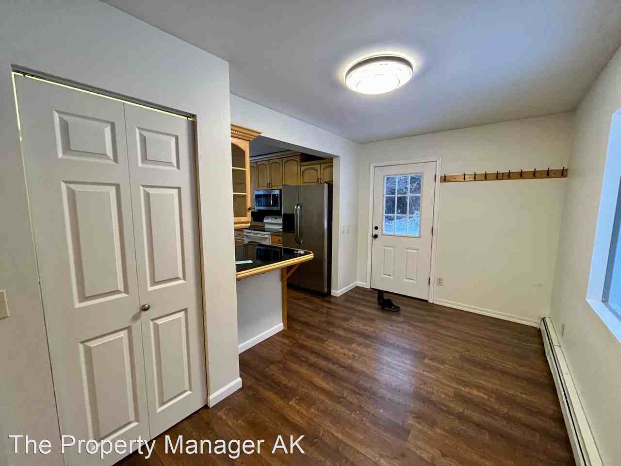 5802 Tenderfoot Ct - Photo 2 of 24