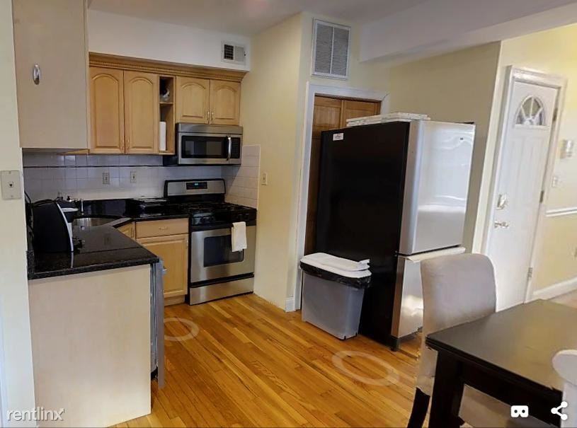 1033 Tremont St - Photo 2 of 8