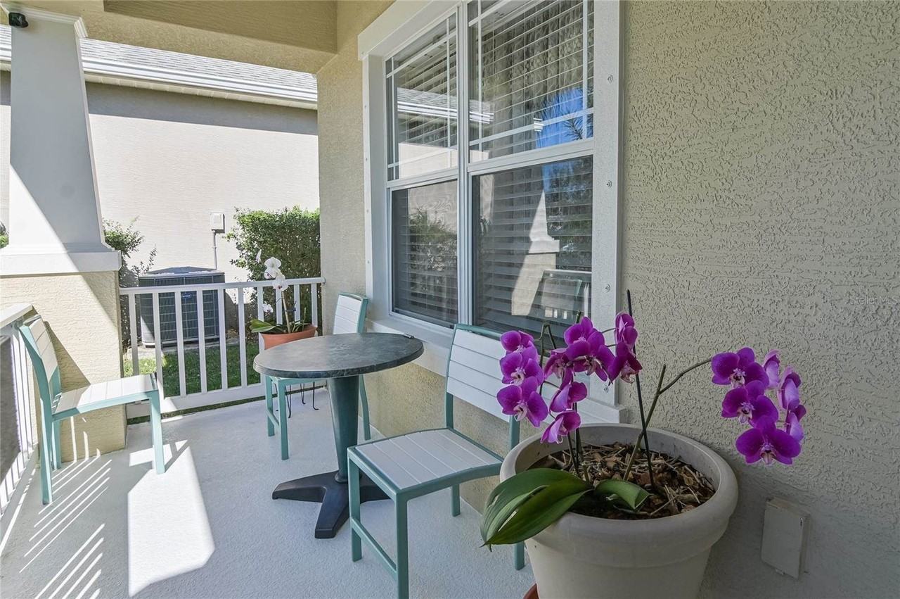 4715 Lake Breeze Ter - Photo 7 of 50