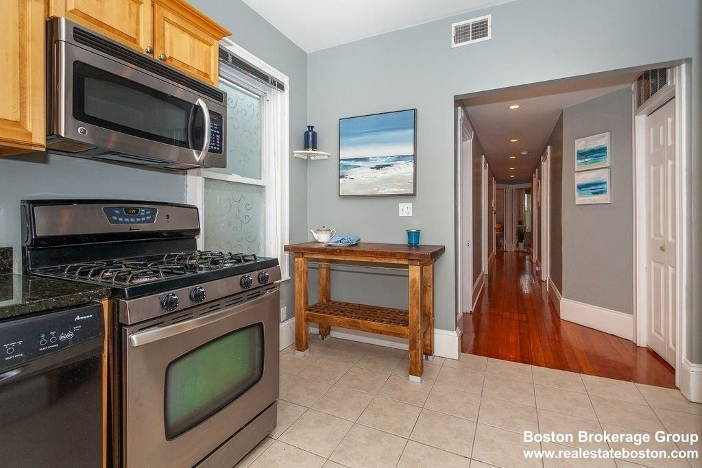 797 Columbia Rd #3 - Photo 2 of 16