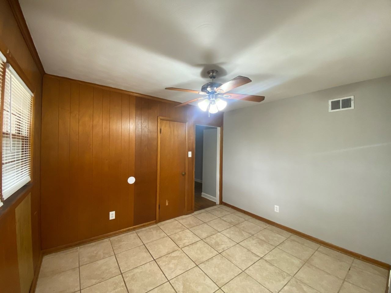 1937 Goodhaven Dr - Photo 3 of 13