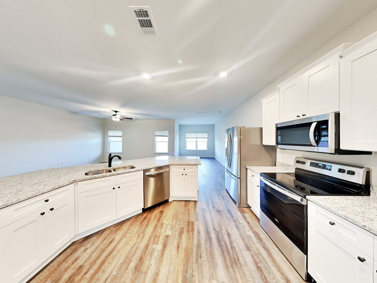 6144 Nathaniel Ln - Photo 5 of 19