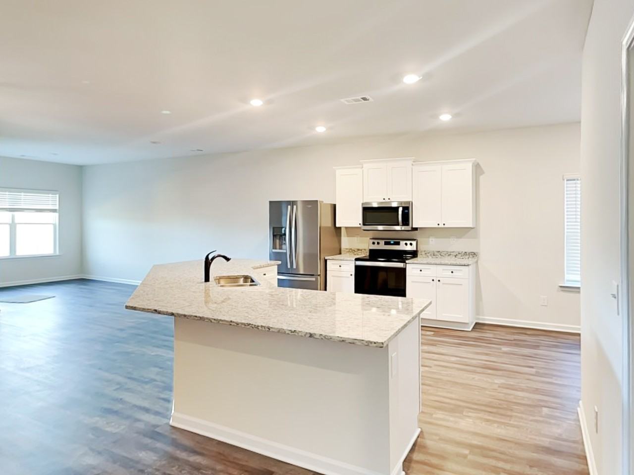 6144 Nathaniel Ln - Photo 6 of 19