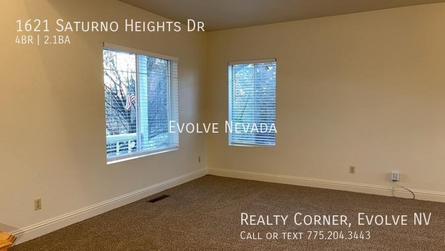 1621 Saturno Heights Dr - Photo 3 of 28