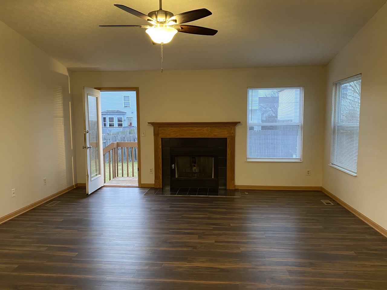 4941 Petticoat Ct - Photo 2 of 21