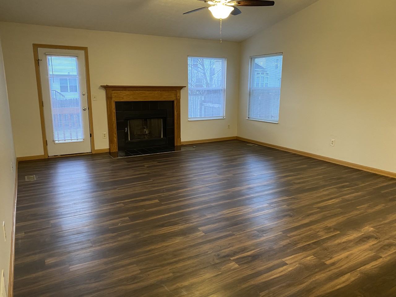 4941 Petticoat Ct - Photo 4 of 21