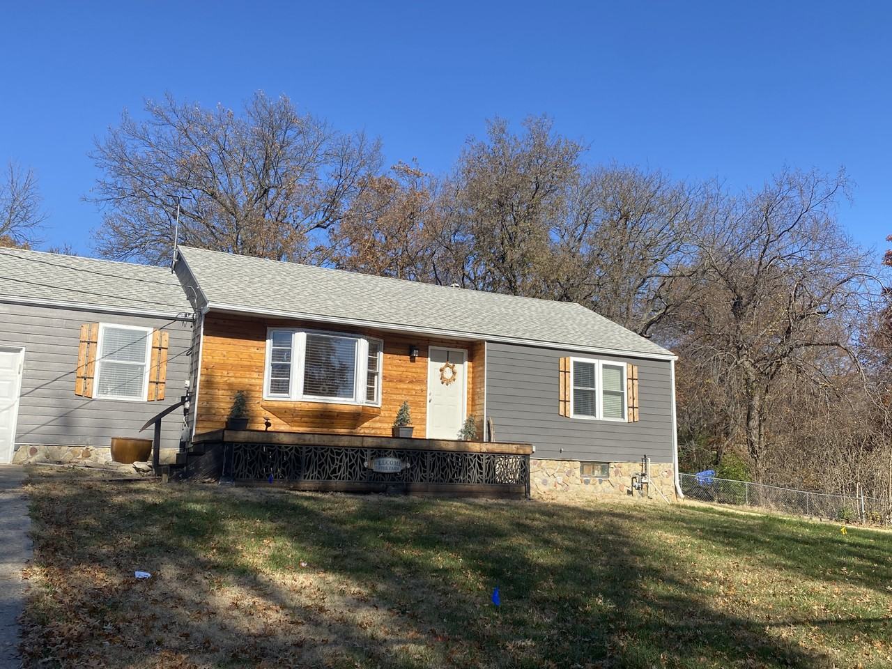 2200 E 126th St - Photo 2 of 22